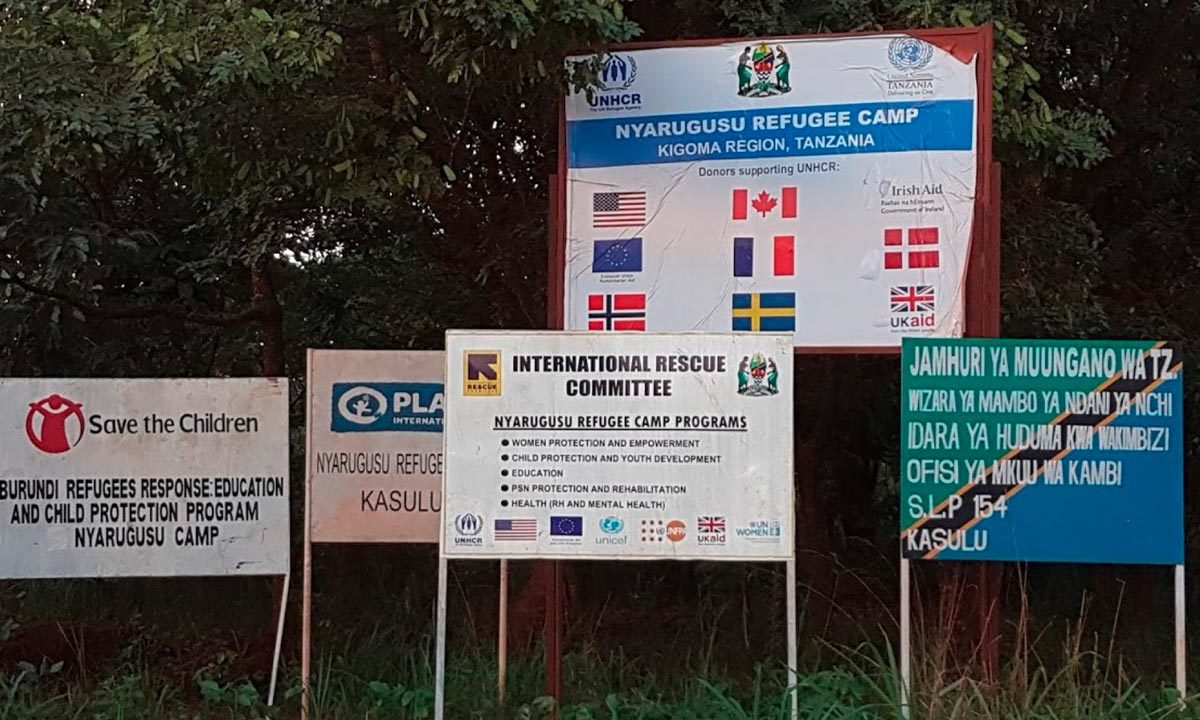 201712 Nyarugusu Refugee Camp Signs